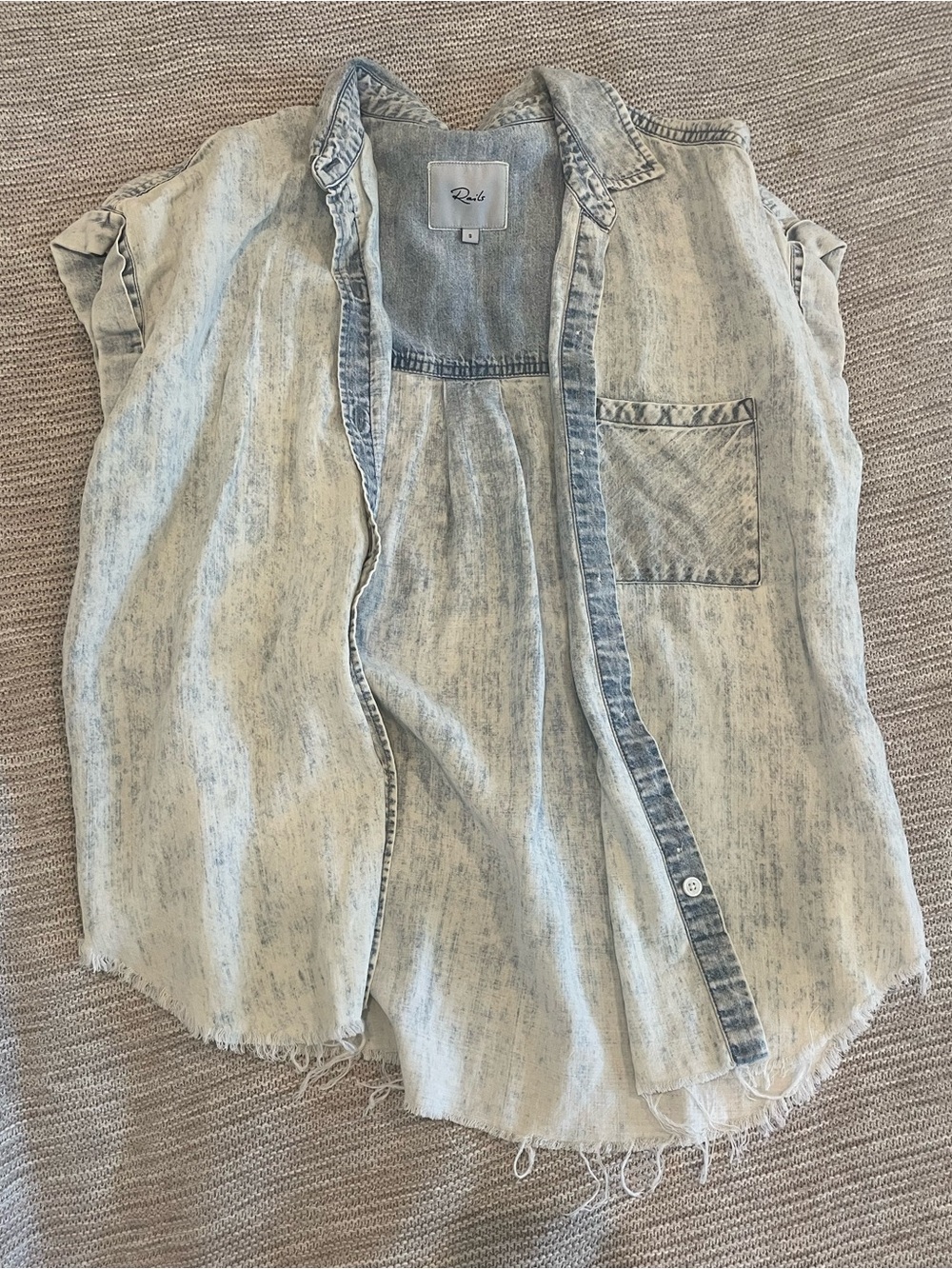 Rails Womens’ Washed Light Blue Denim Button-Down Shirt